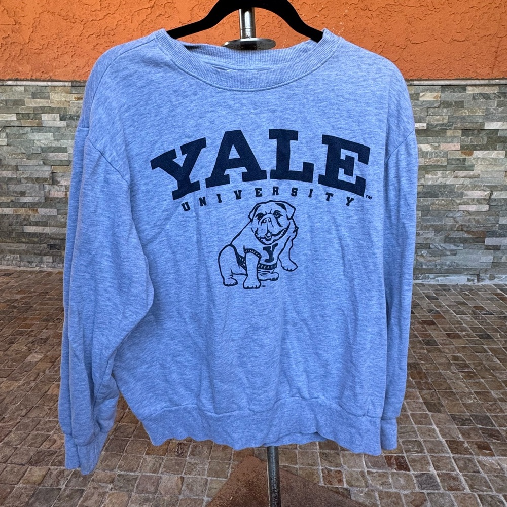 Yale university Gray Sweater